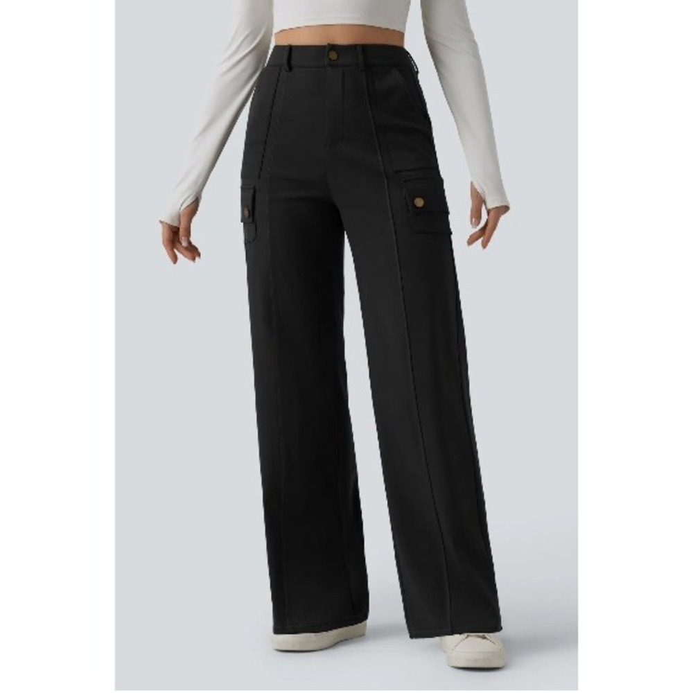 Halara DayStretch High Waist Straight Leg Casual Cargo Pants Pockets Medium NWT
